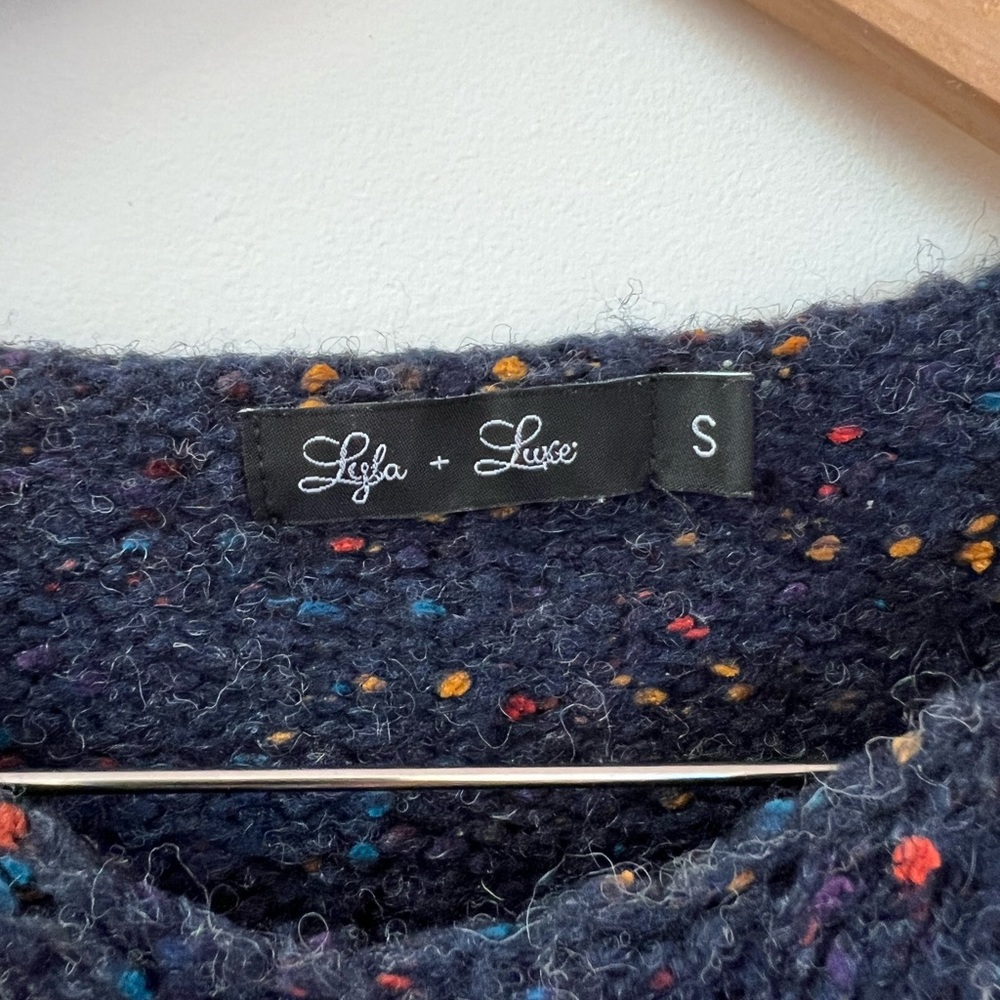 Lyla + Luxe Navy Cropped Sweater - Picture 3 of 3